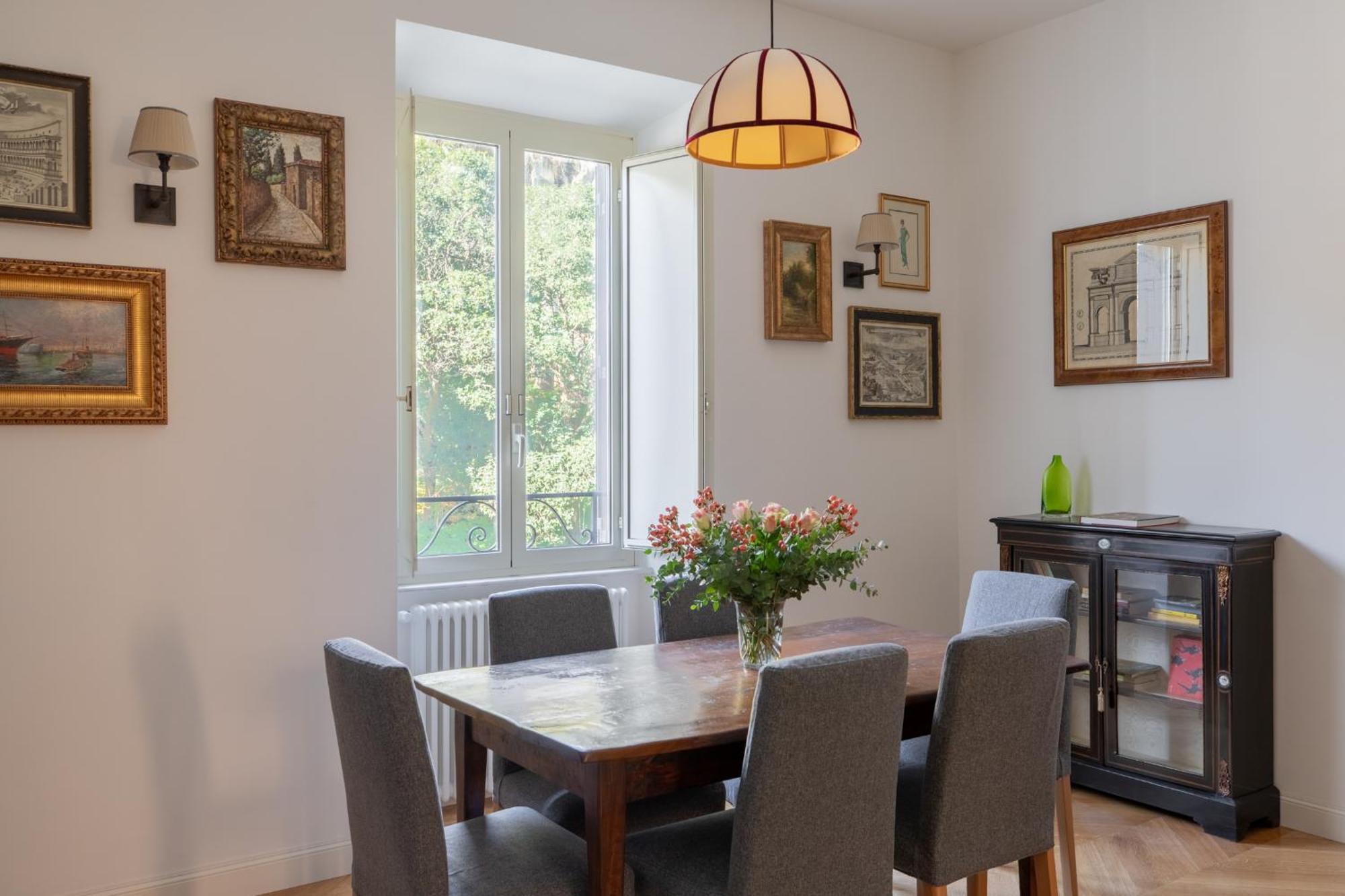 Apartment Iflat Charming & Spacious Flat In Trastevere *